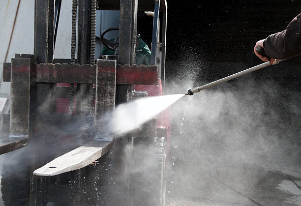 Best Affordable Power Washing  in Cloverdale, IN
